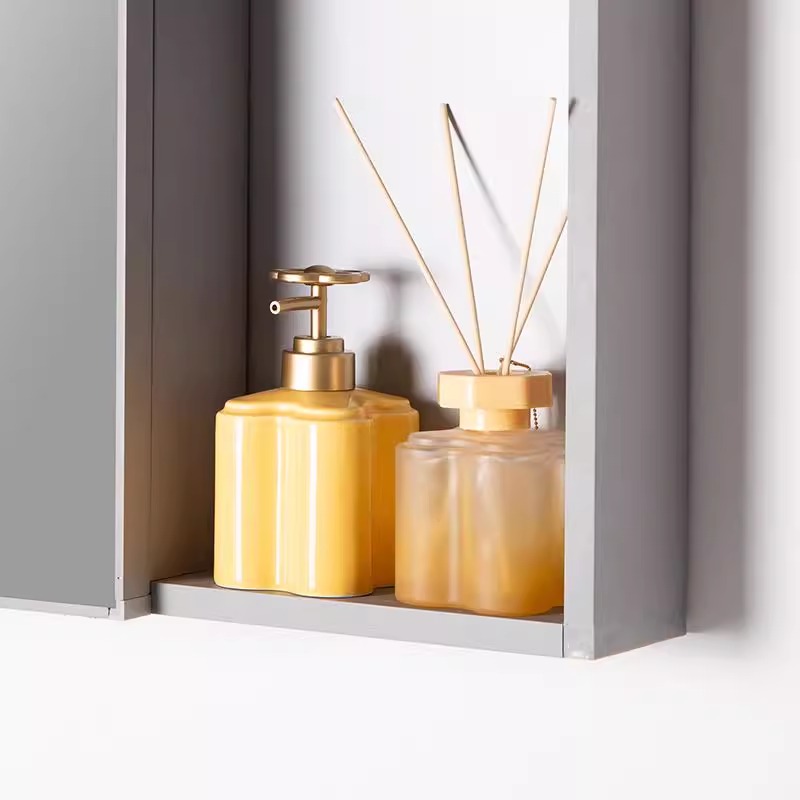 Modern Orange Floral Ceramic L - огляд і ціна Water Bottle Blank